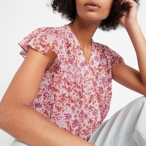 🆕 | 💐 Floral Banana Republic Blouse